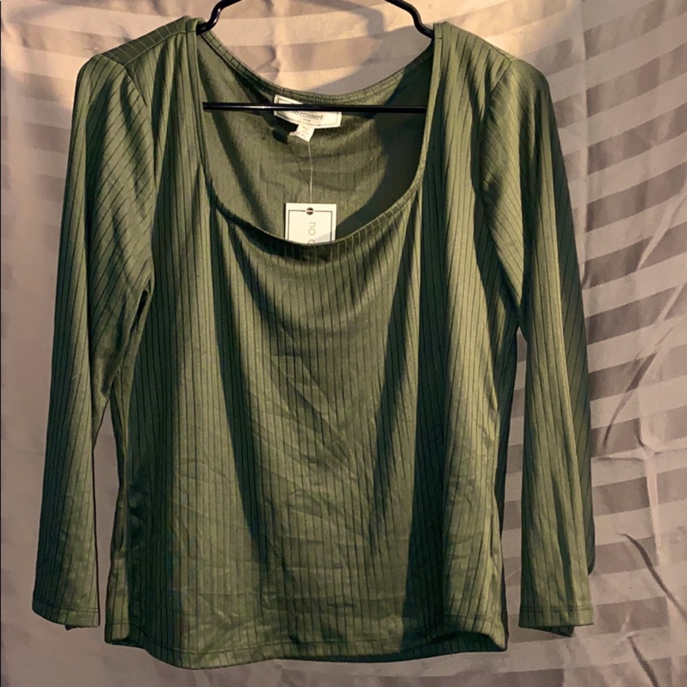Long sleeve top